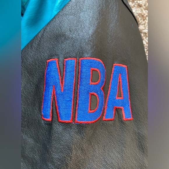 Vintage 1990’s NBA Charlotte Hornets Pro Player Leather Jacket Men’s Size SMALL - Picture 7 of 16